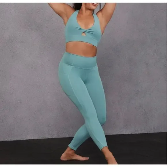 MWT - Fabletics- matching set Small impact sports bra and buttery-soft legging - Picture 1 of 11